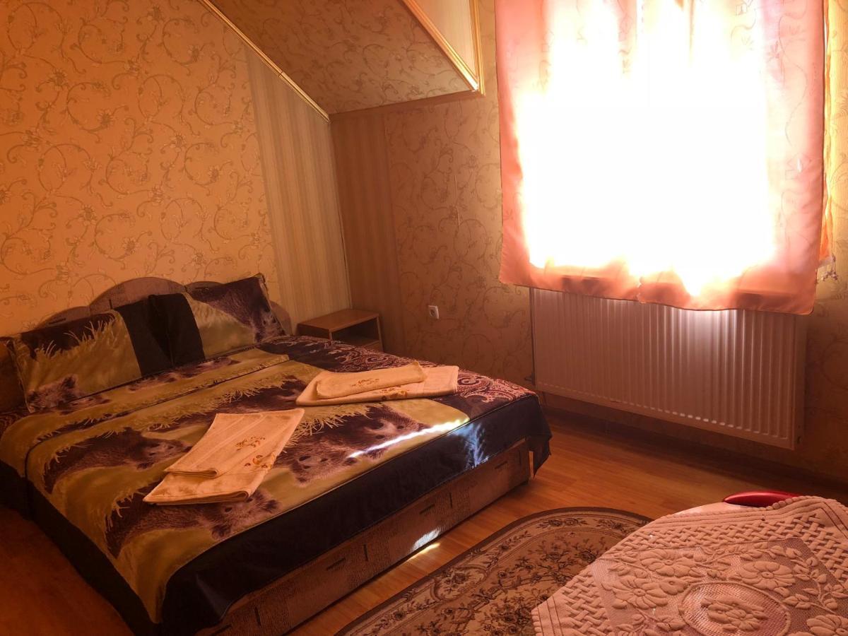 Bed and Breakfast Holiday Perekrestye Экстерьер фото